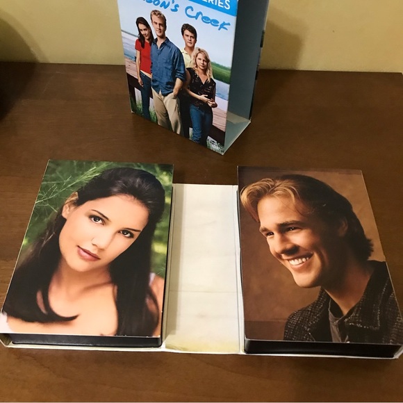 Dawson's Creek The Complete Series DVD - 23 Discs plus Bonus Disc - Picture 10 of 11